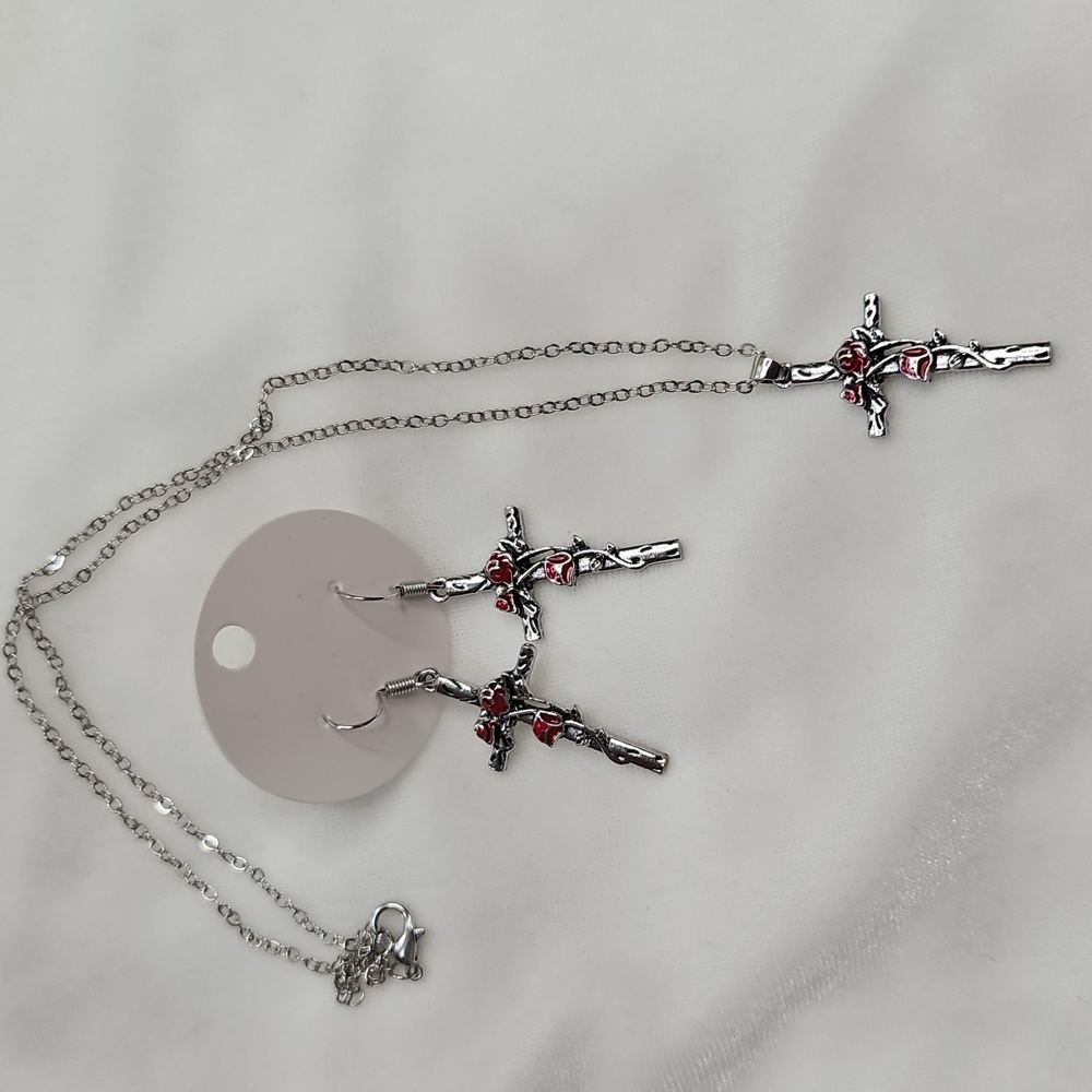 Beautiful Cross Red Roses Silver Tone Jewelry Necklace Earrings Set Lot NWOT